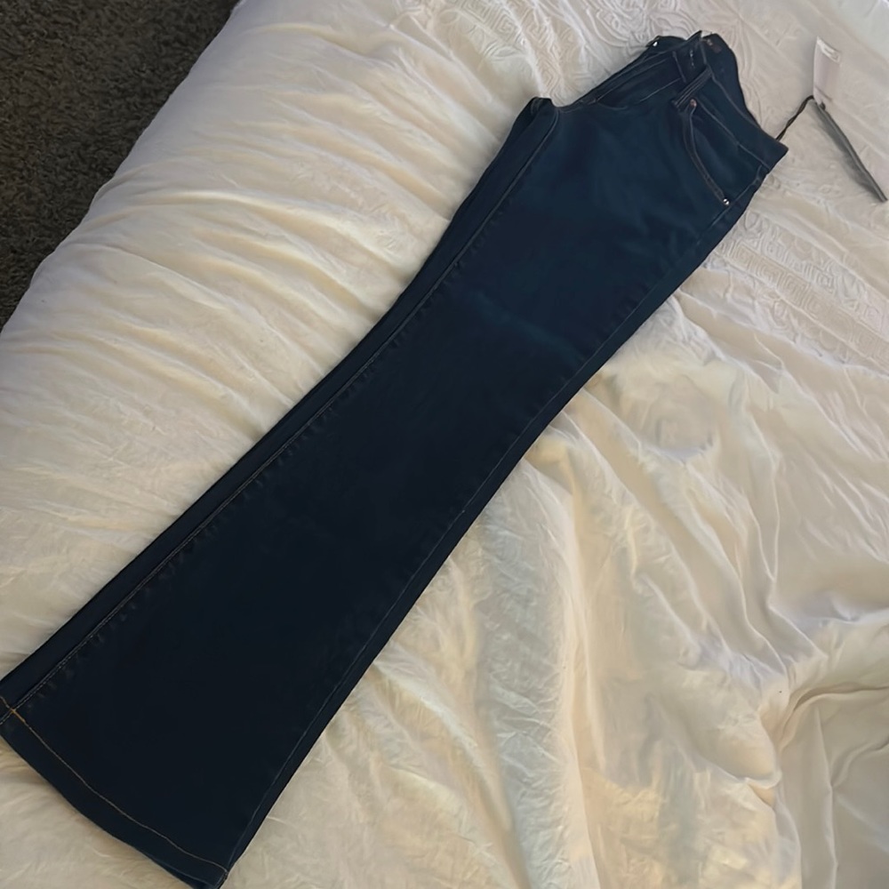 Skinny Bootleg Joe’s Jeans size 25 waist